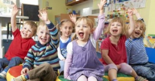 Condizioni migliori per i bambini di una scuola materna a Ialoveni Bambini in età prescolare a scuola