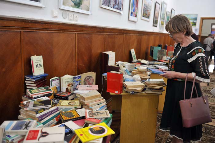 Il dono dell’Italia alla Biblioteca Nazionale Moldava di Chisinau Donazione di libri italiani
