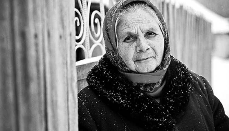 Pensione anticipata in Moldova a partire dal 1° gennaio 2022 Anziana