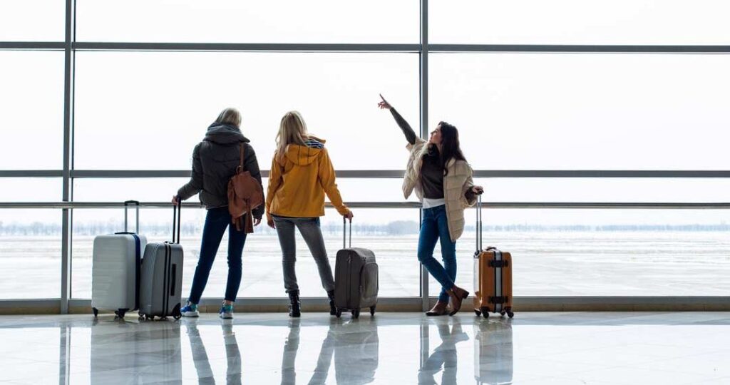 Più del 15% dei moldavi intende emigrare Valigie in aeroporto