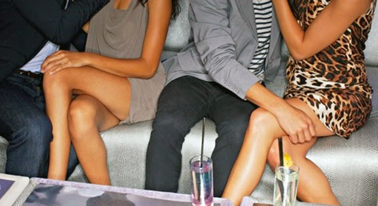 Giovane moldava denuncia il marito romano Scambio di coppia