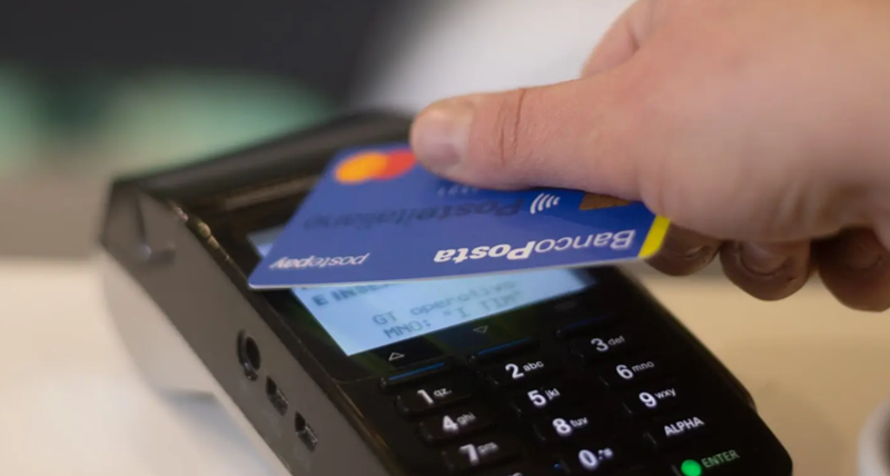 Perugia, badante moldava ruba il bancomat di un’anziana: denunciata